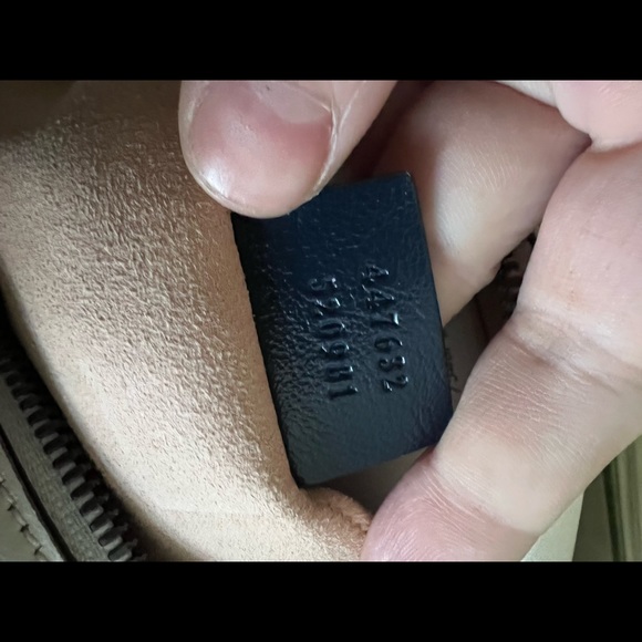 Gucci bag Crossbody brand new with box!! - Picture 14 of 17